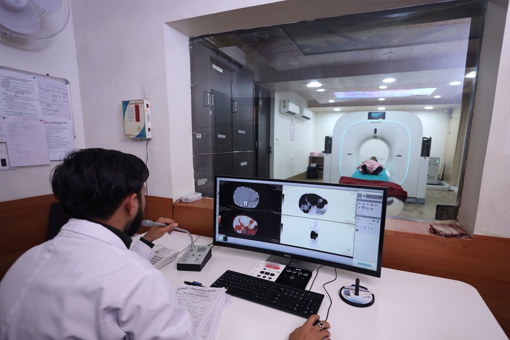 Radionuclide therapy for prostate cancer